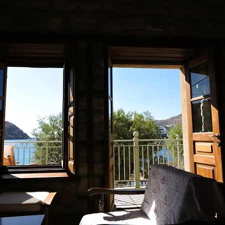 Patmos Inn, Seafront Residence, Patmos דירה *